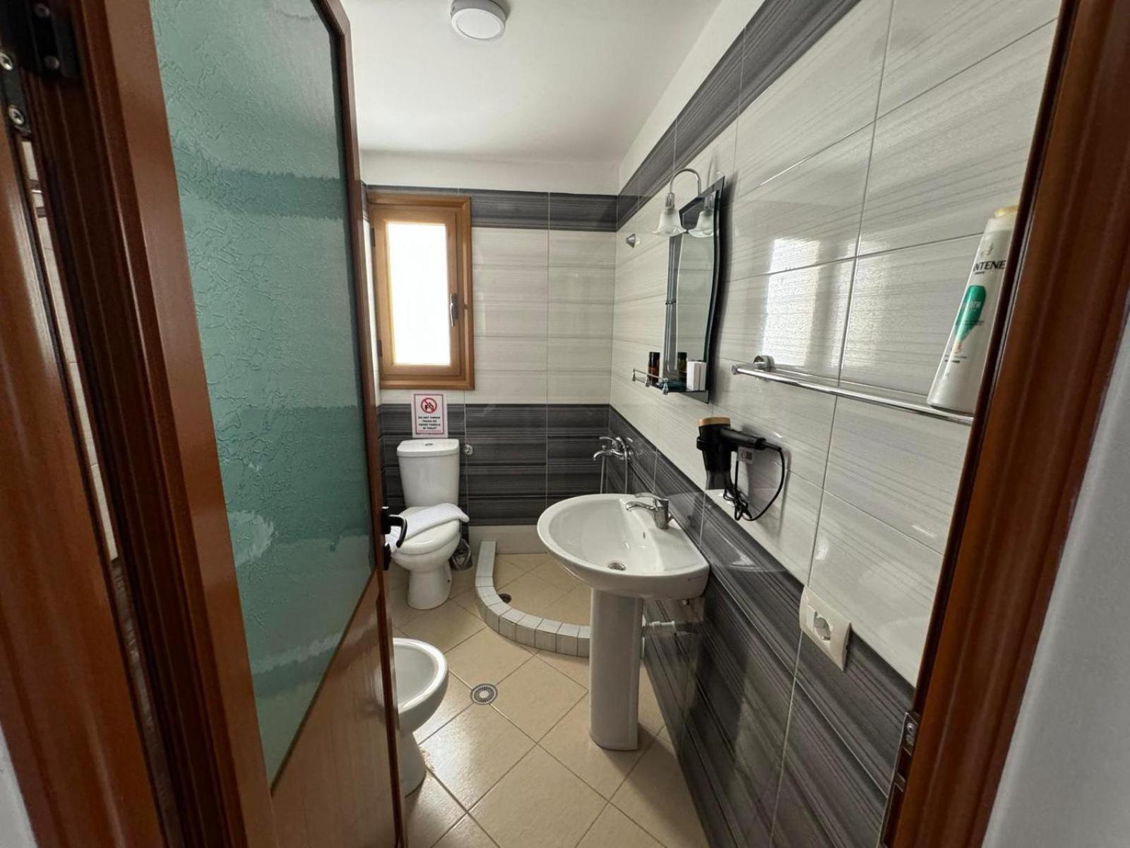Vlora Villa Екстер'єр фото